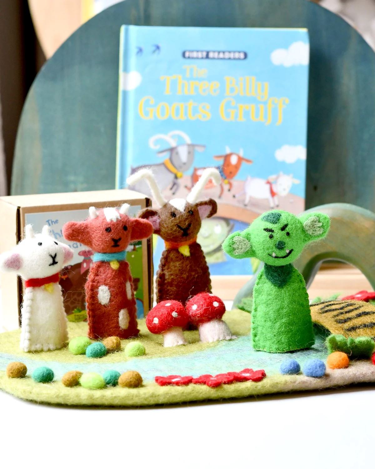 Tara Treasures Finger Puppet Set- Three Billy Goats Gruff Tara Treasures