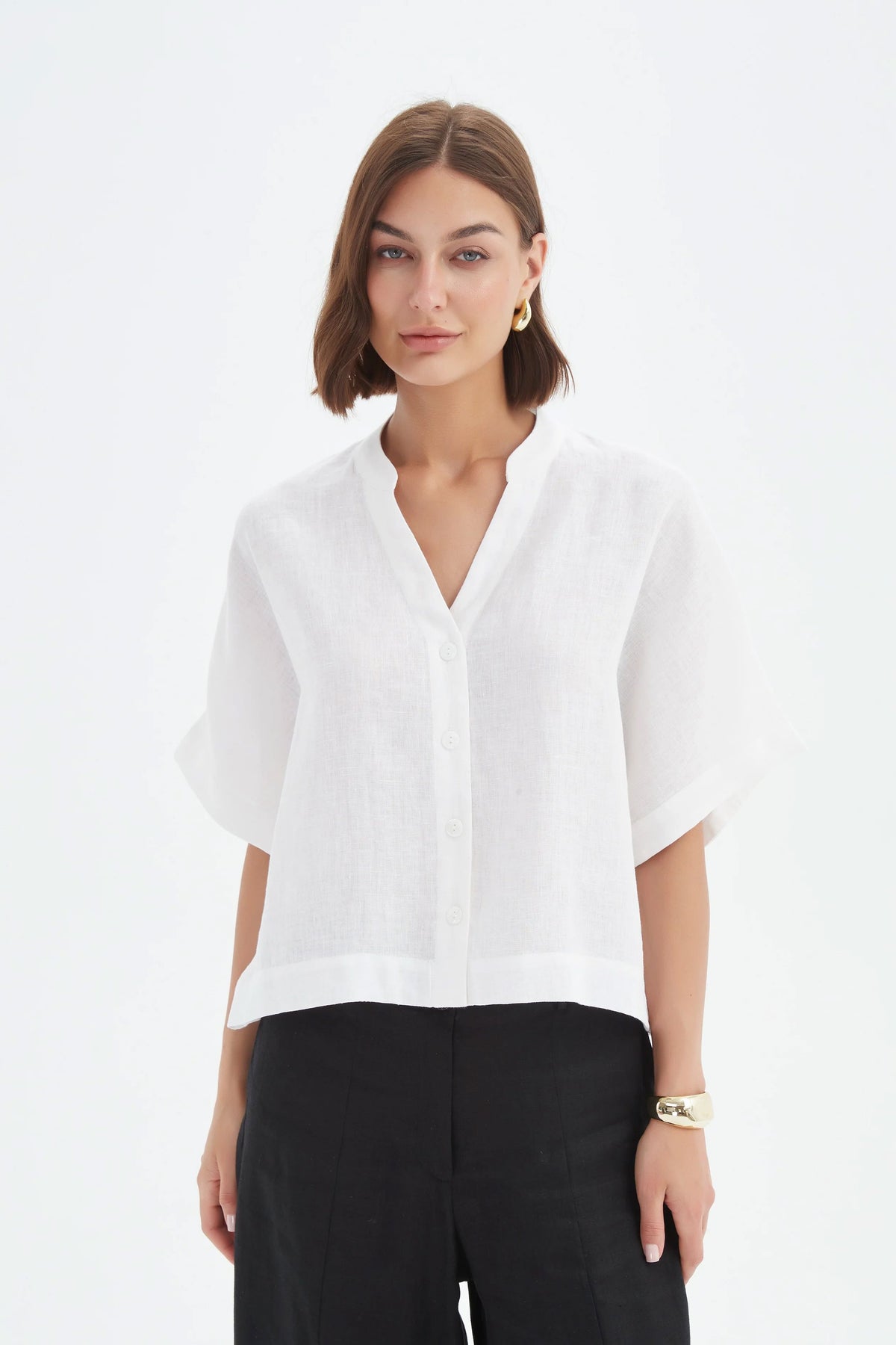 Tirelli Boxy Button Linen Shirt - White Women's Top Tirelli 