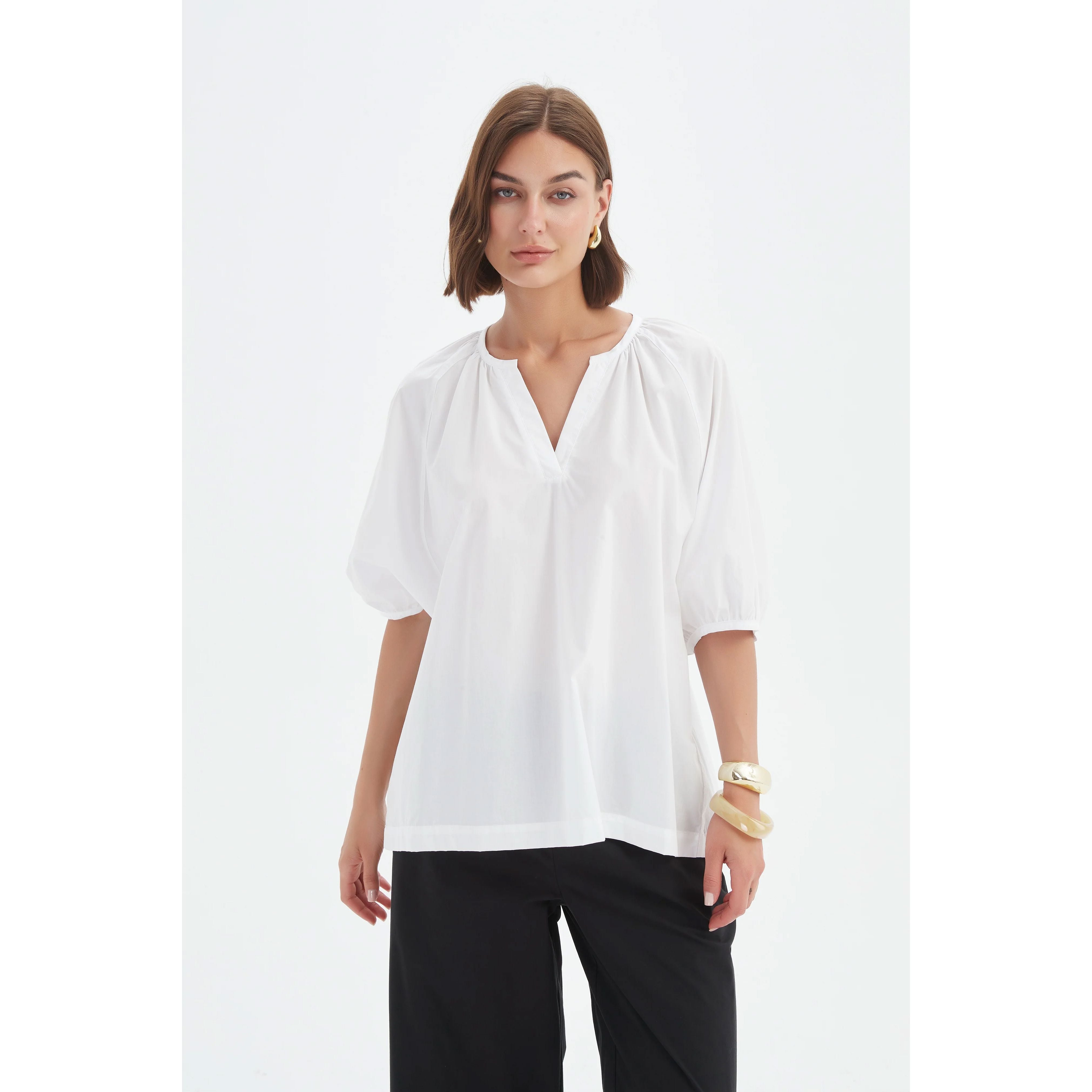 Tirelli Gathered Notch Neck - White Tirelli