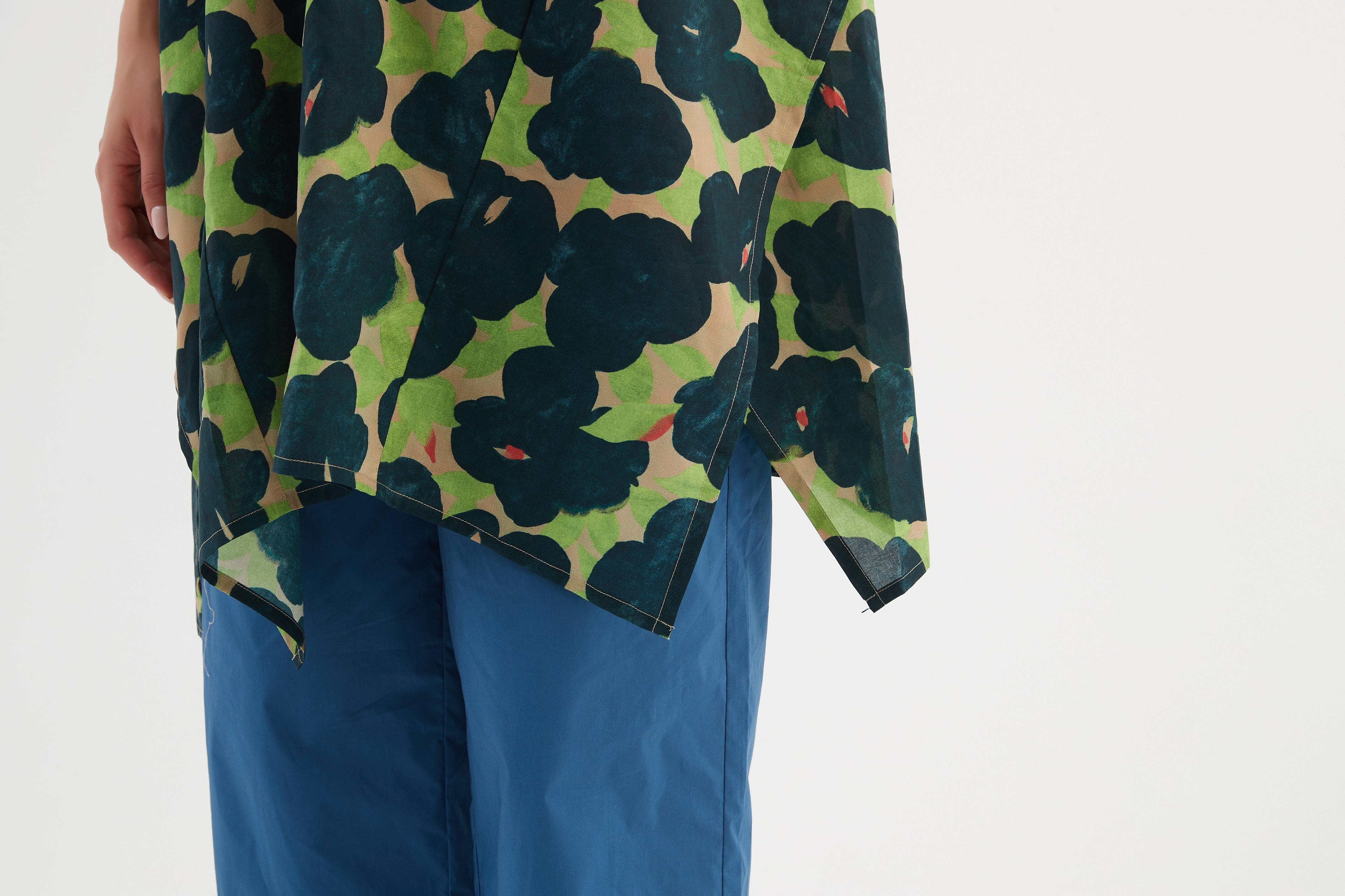 Tirelli Handkerchief Hem Print Shirt- Forest Blooms Tirelli