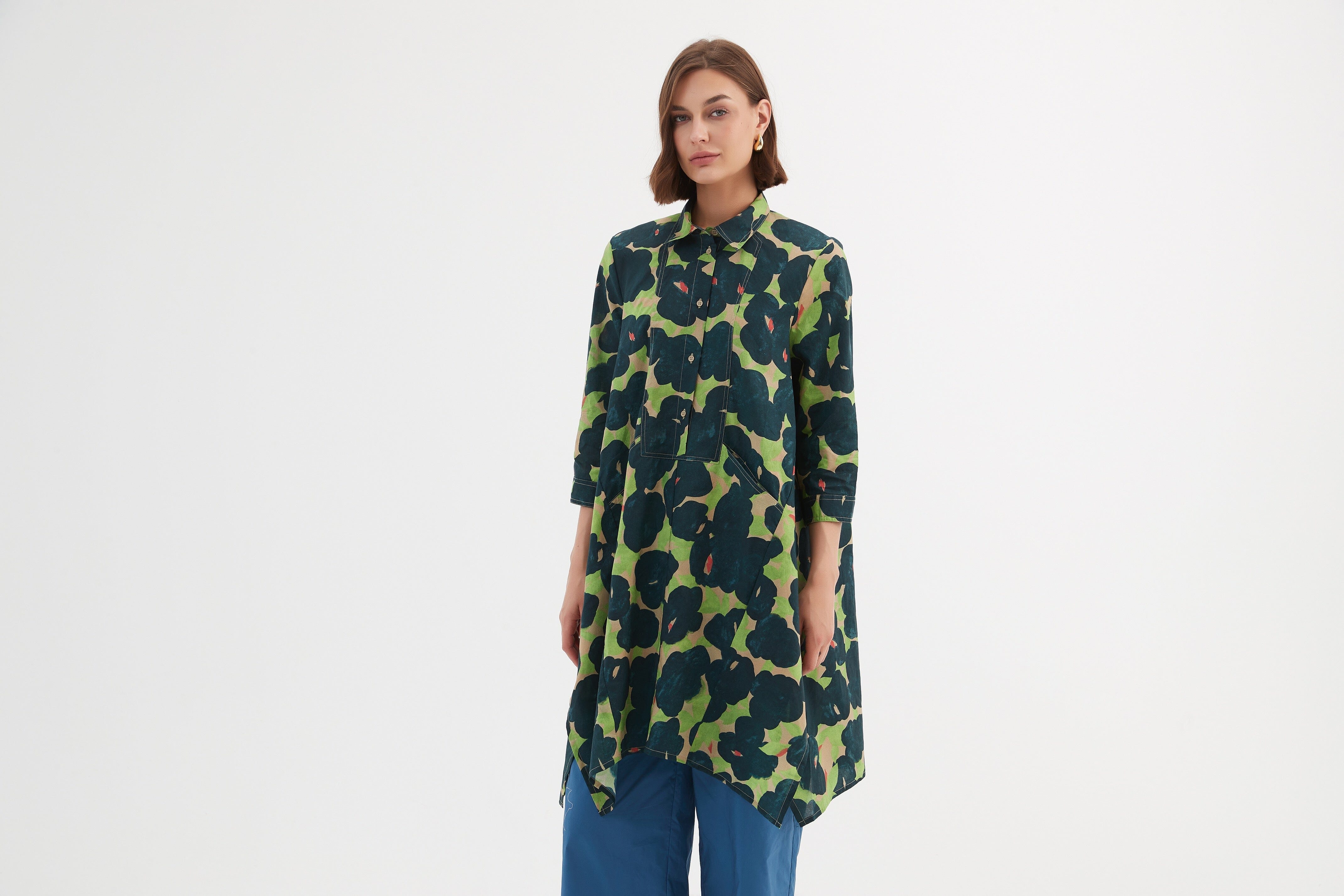 Tirelli Handkerchief Hem Print Shirt- Forest Blooms Tirelli