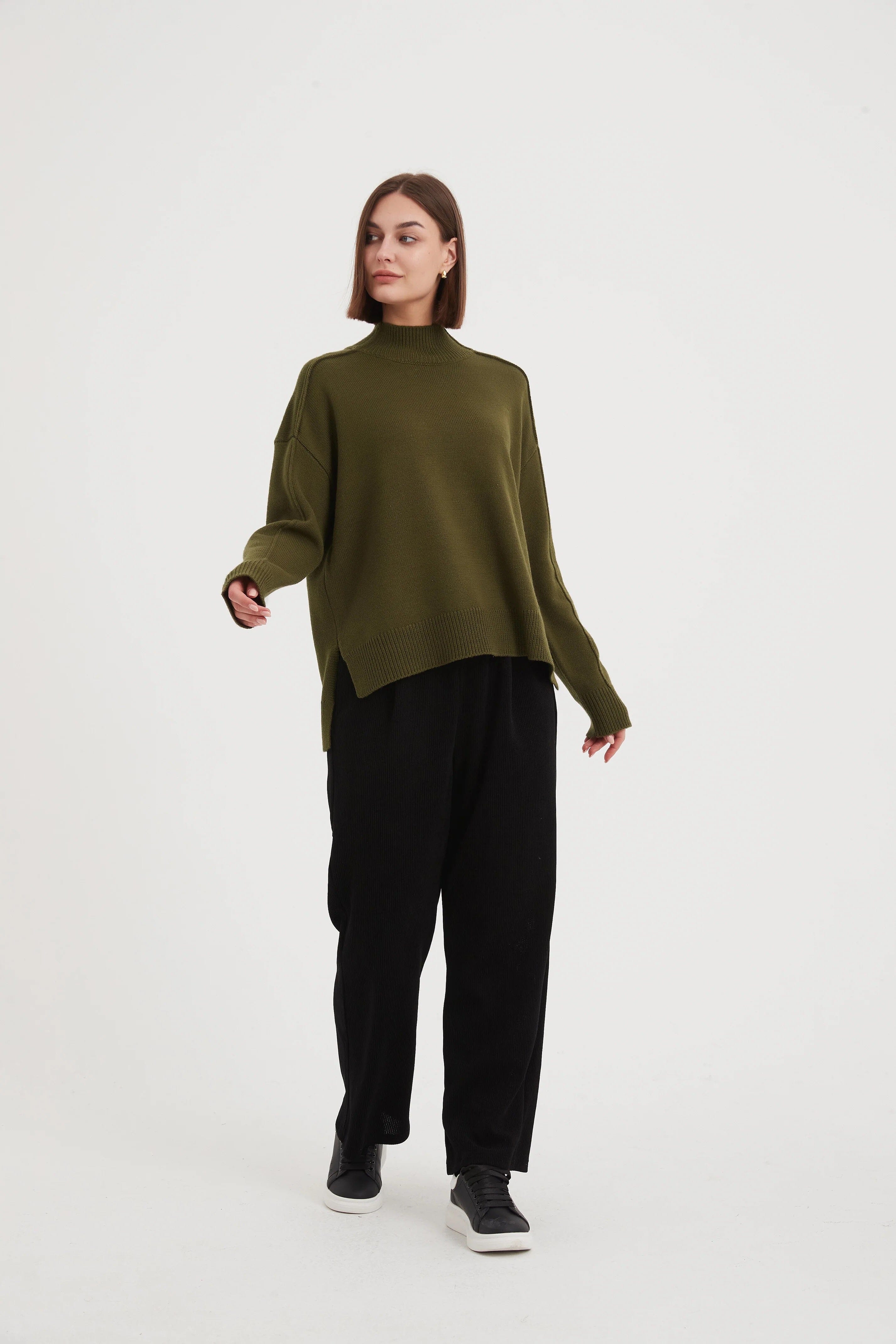 Tirelli Turtle Neck Boxy Knit - Dark Moss Tirelli