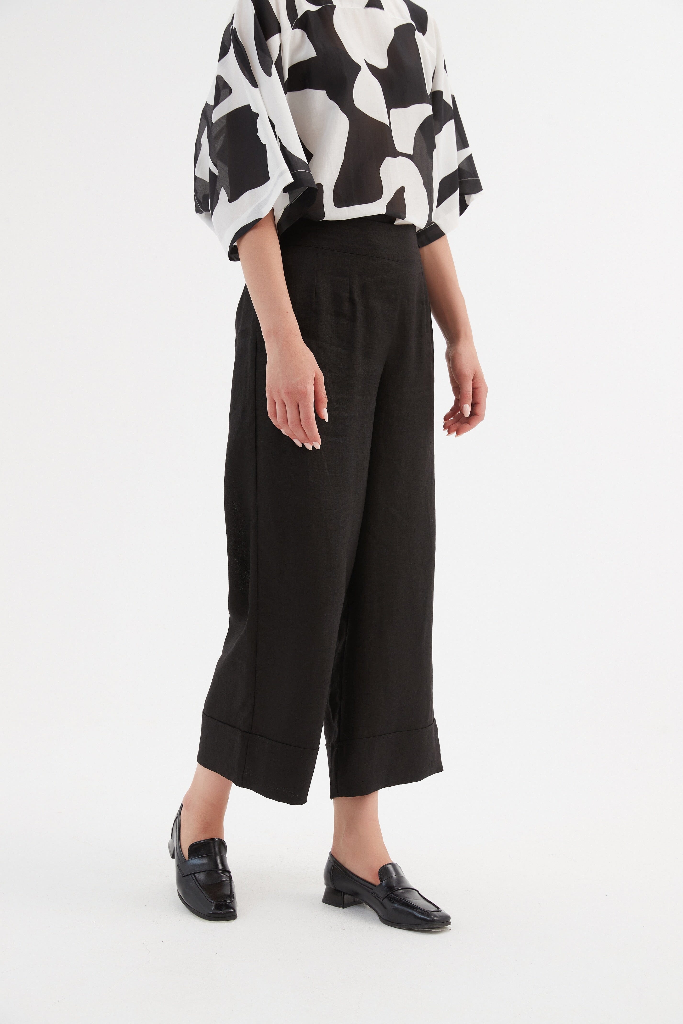 Tirelli Wide Leg Linen Pant- Black Tirelli