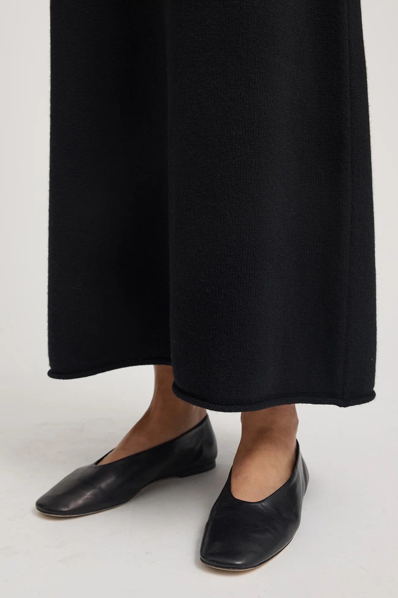 Toorallie Lambswool Shirt - Black Toorallie