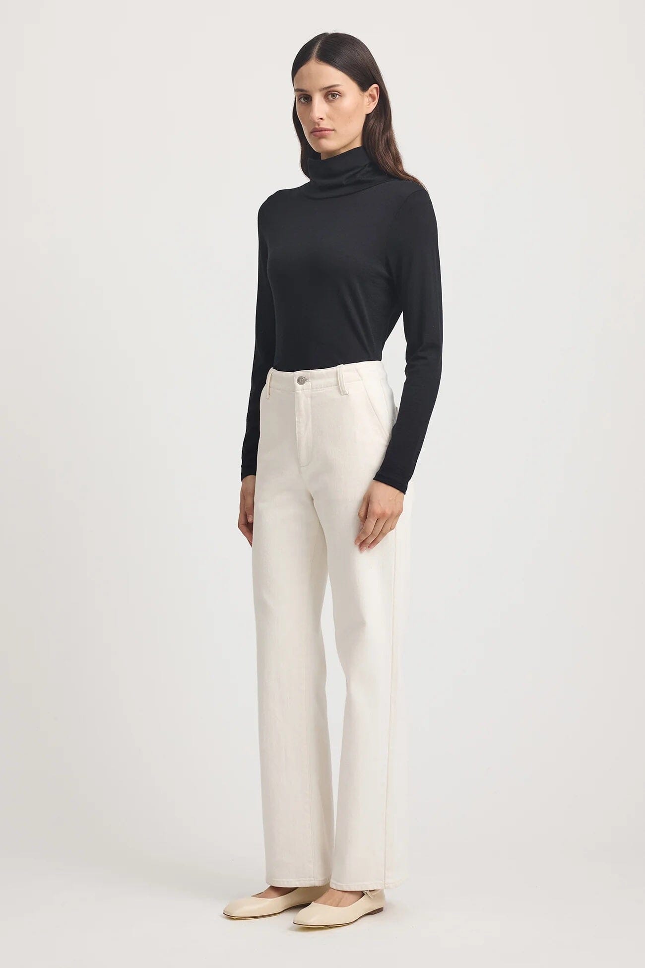 Toorallie Turtle Neck Merino Tee - Black Toorallie