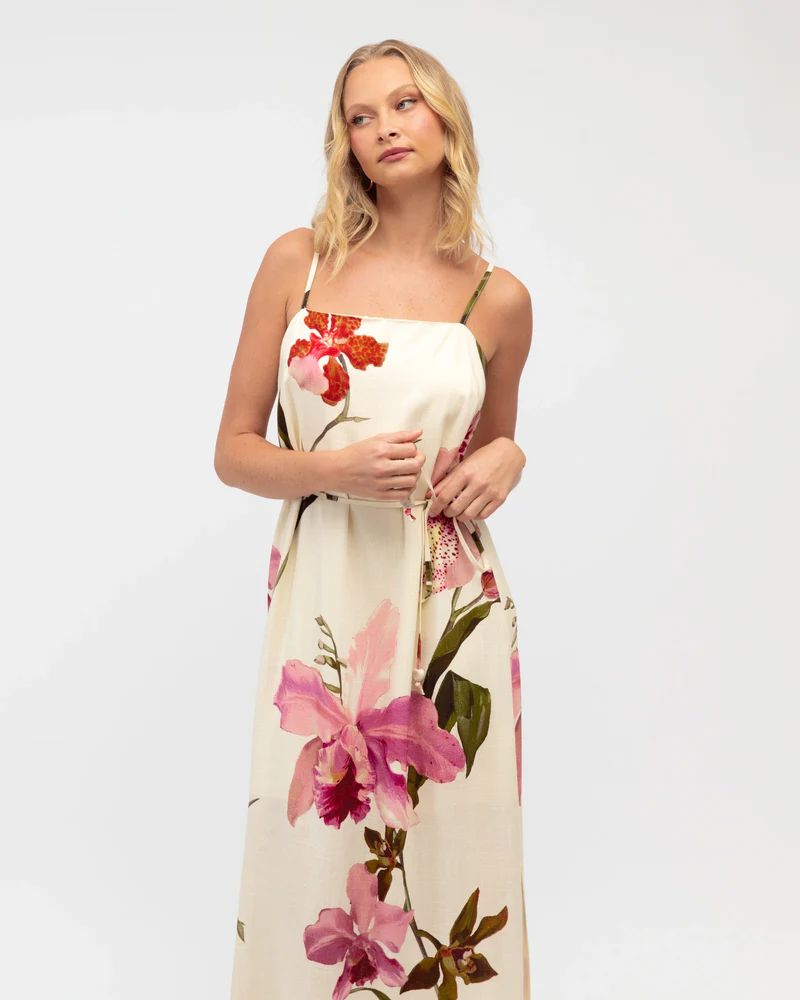 White Closet Floral Fantasy Maxi Dress White Closet