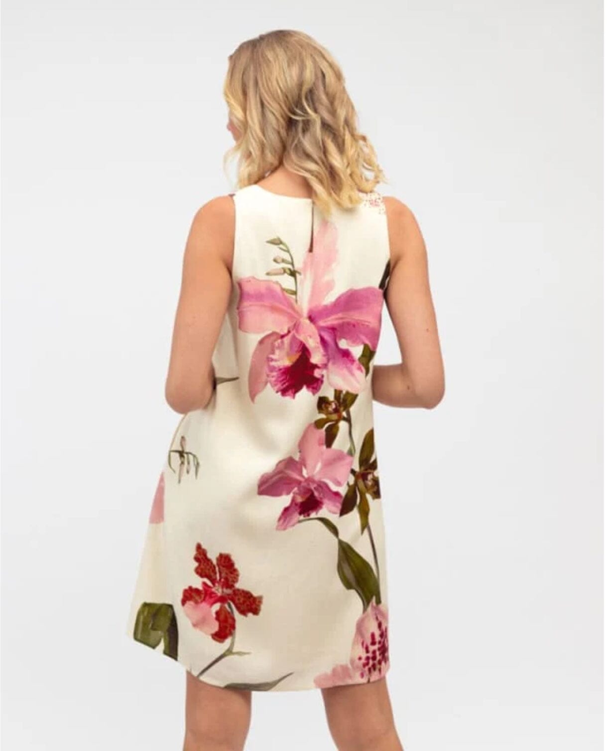 White Closet Floral Fantasy Mini White Closet