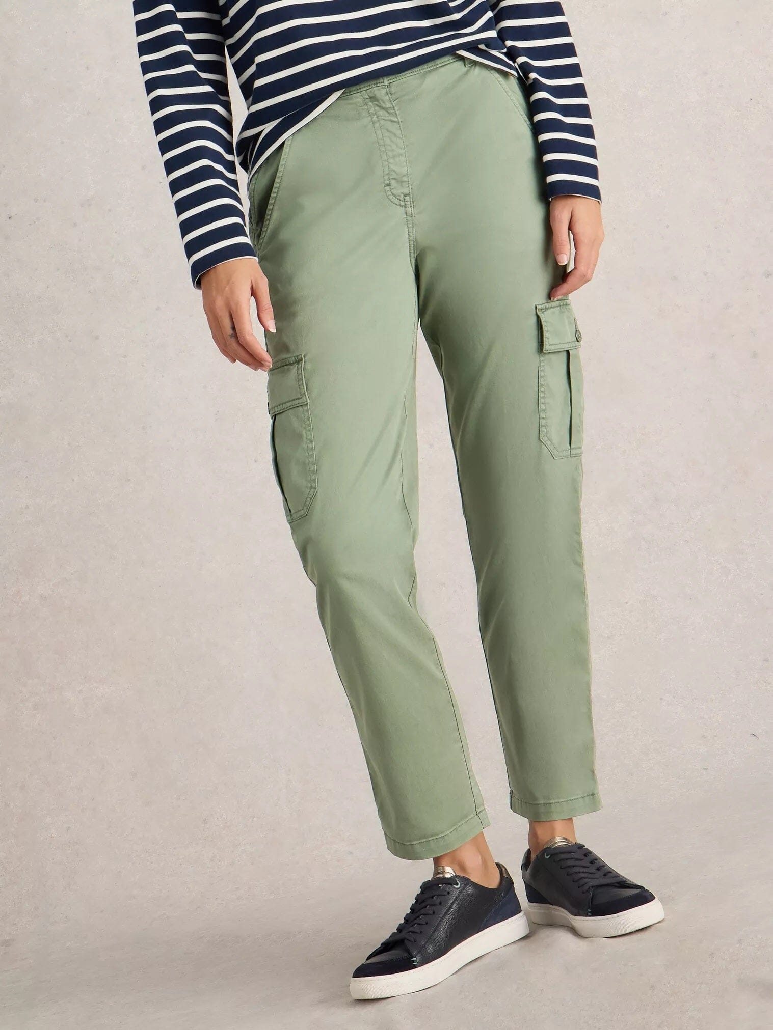White Stuff Everleigh Cargo Trouser - Mid Green White Stuff