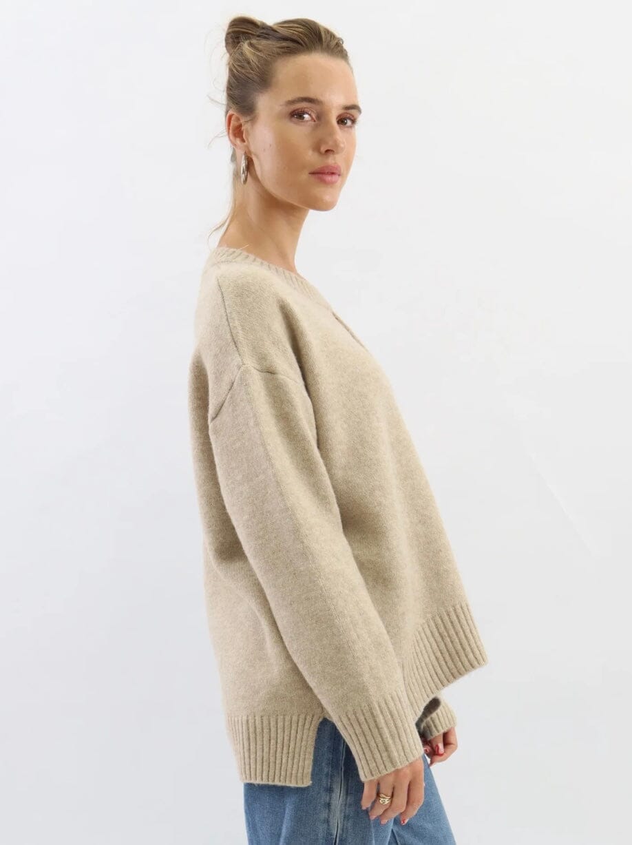 Worthier Knit - Beige Worthier