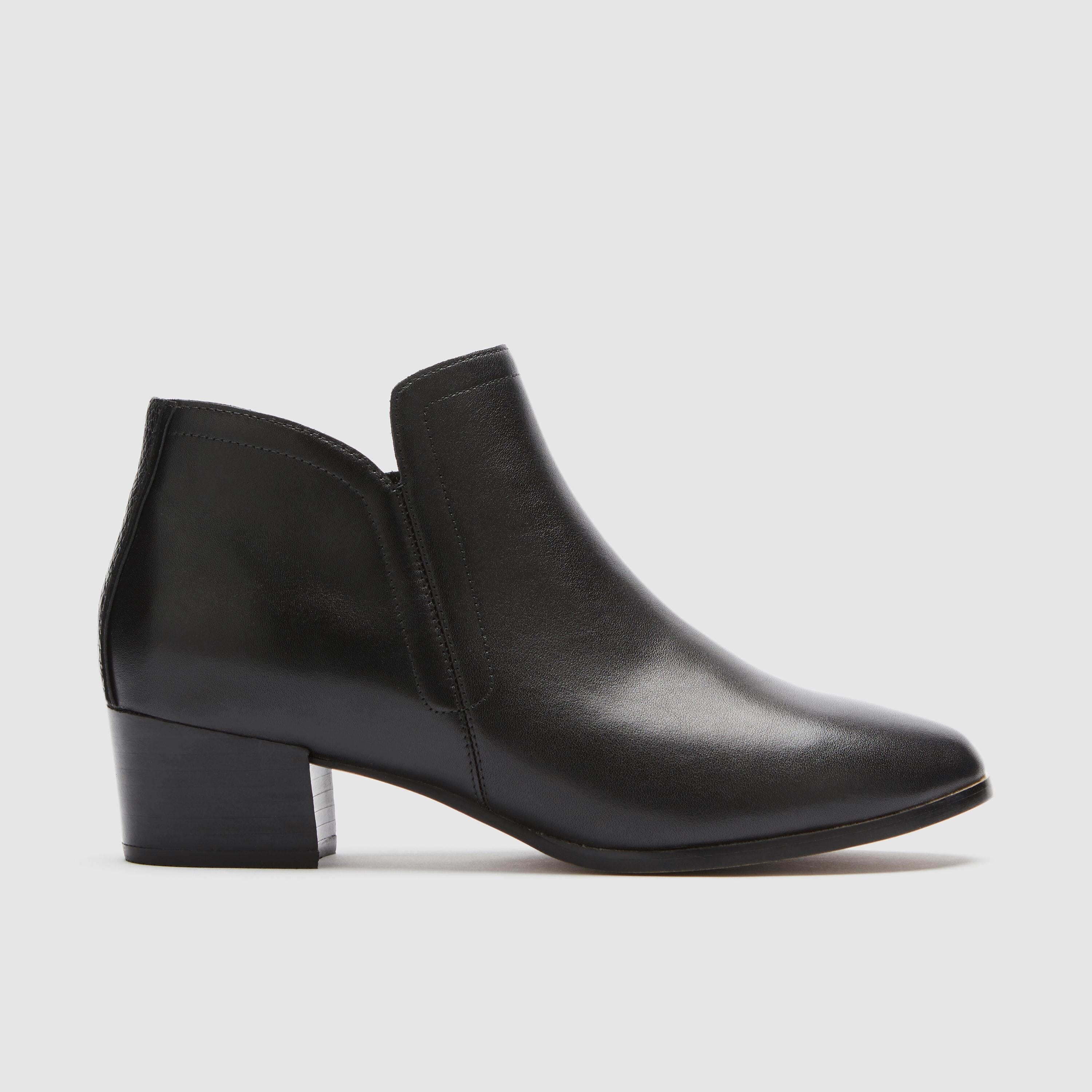 Frankie4 Novah Ankle Boots - Black Frankie4