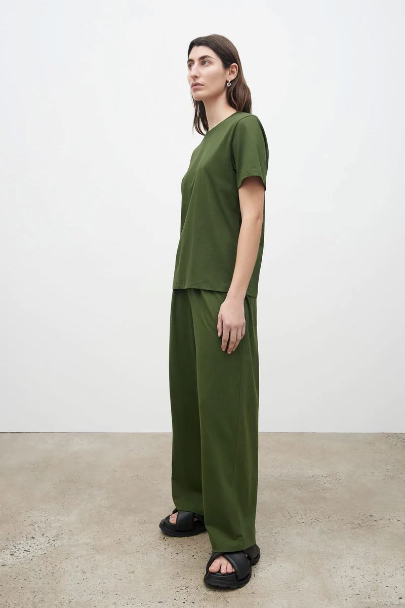 Kowtow Classic Tee - Deep Green Kowtow